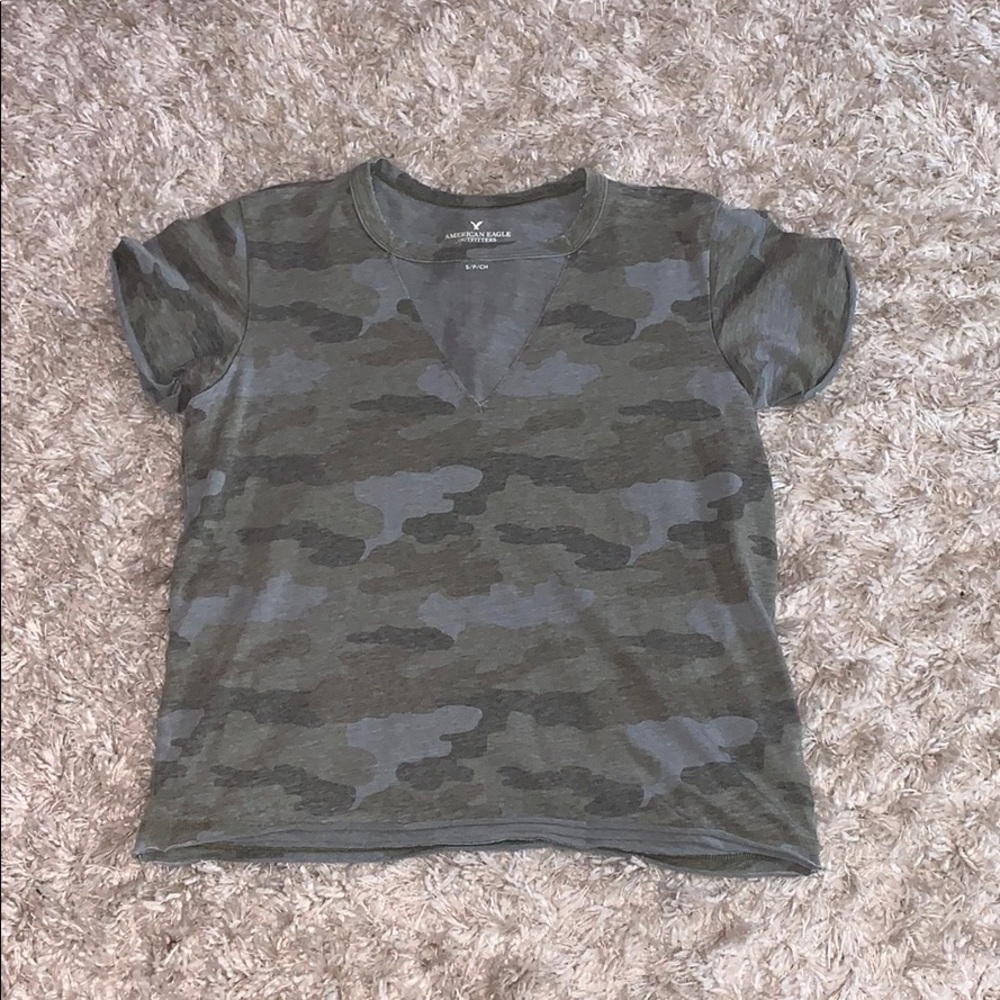 American eagle outfitters cut out army t-shirt
